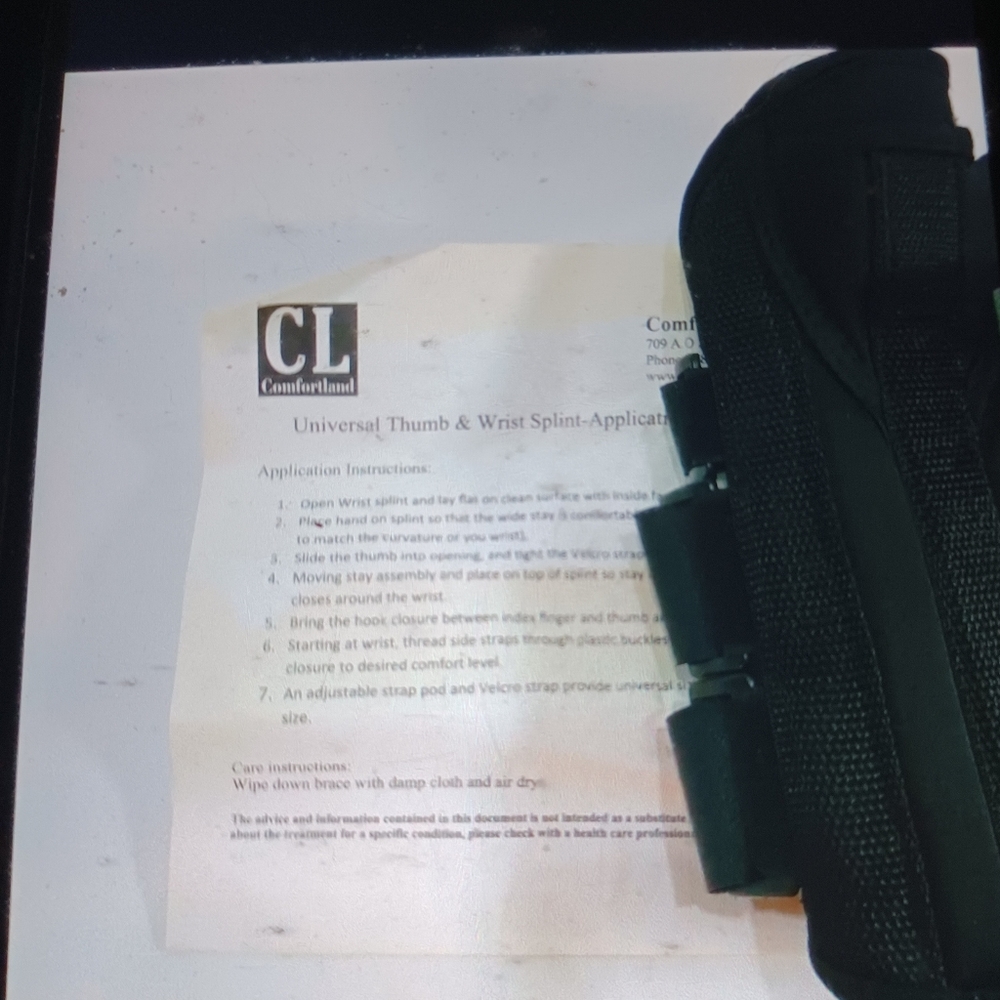 New Comfortland Universal Thumb & wrist splint
